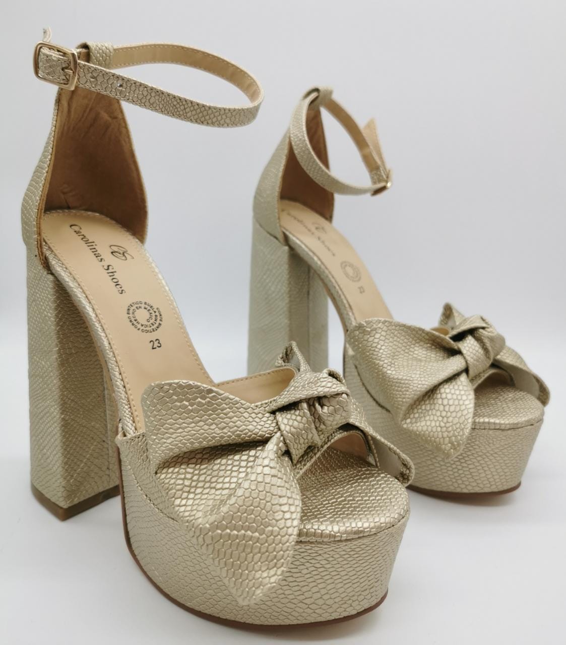 zapatilla-oro-antonella-5001